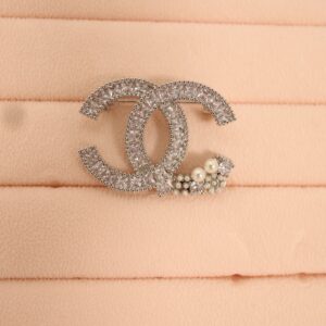 Chanel Broach (Silver)