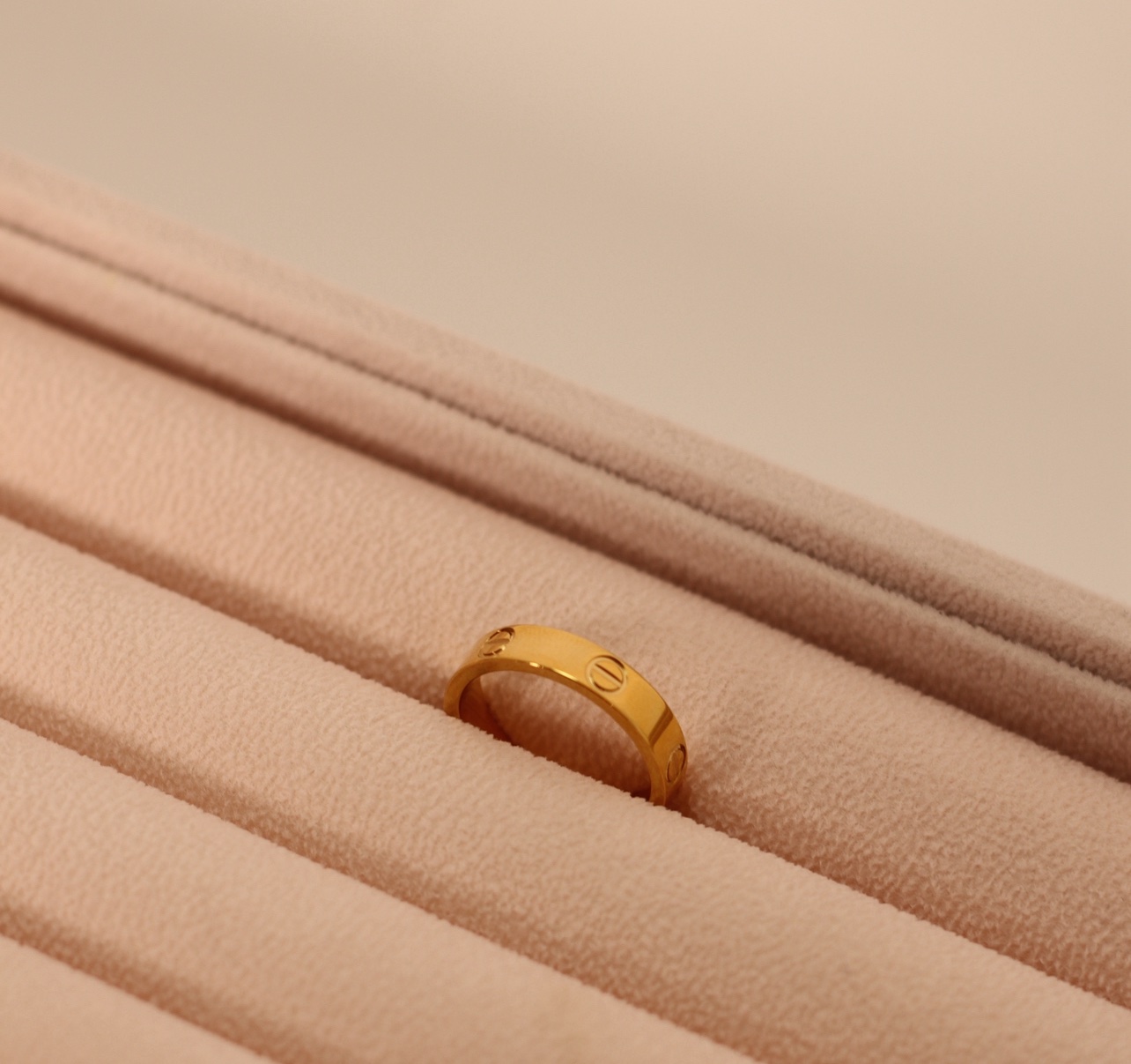 Cartier Ring Band (Gold) - Image 2